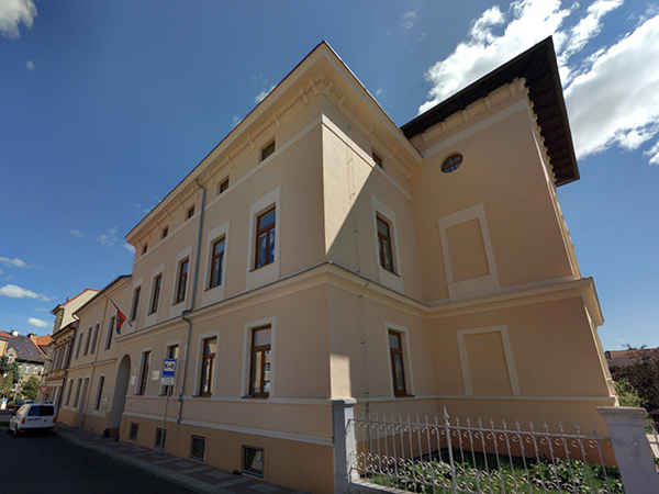 BUDOVA_VS_335711
